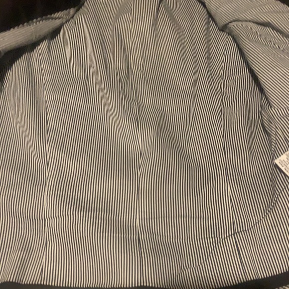 ICE brand black/white pantsuit - Picture 6 of 7